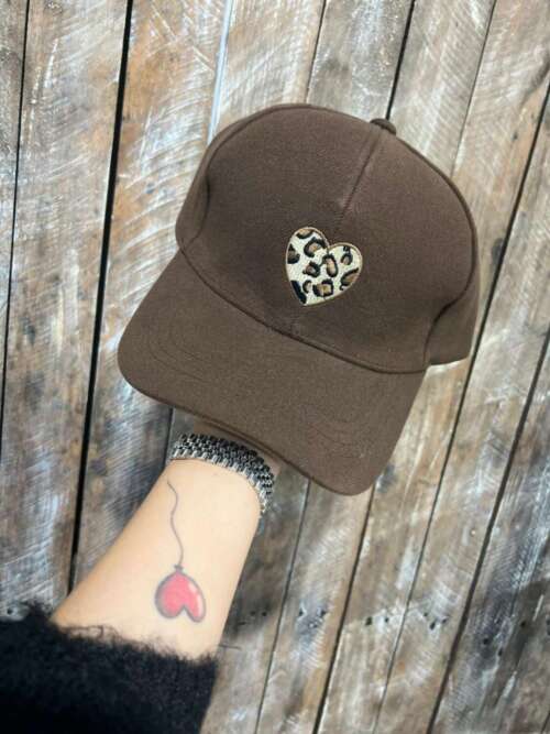 cappellino heart animalier