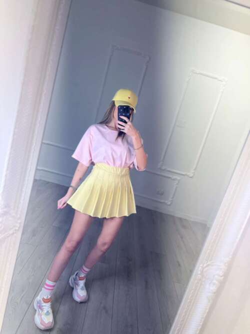 T-shirt over brillar rosa