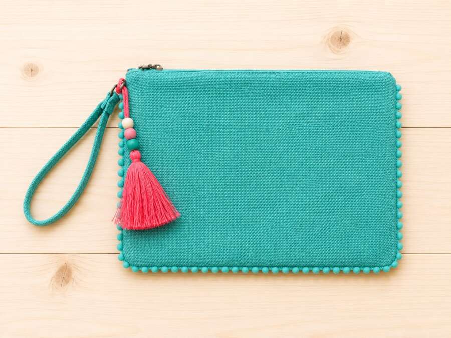 pochette pon pon tiffany